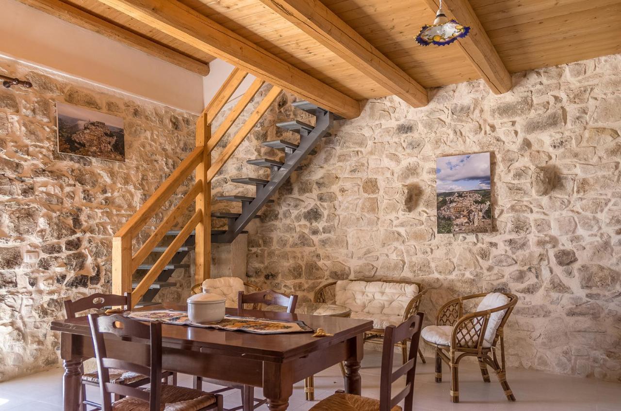 Vivere Gli Iblei - Maison En Plain Air Ragusa Kültér fotó